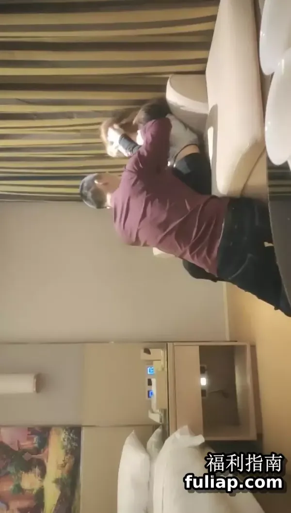 探花不好混,小马寻花被打