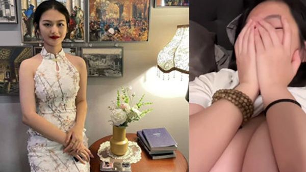 18岁女友自拍性爱视频流出，乖巧可爱的女神居然是个骚逼