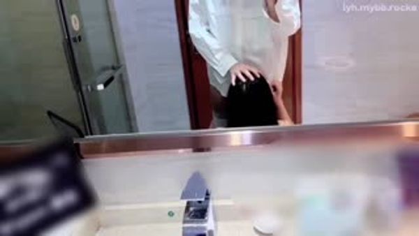 跟兄弟互相PUA女友交换，只要带了套不算真正做爱