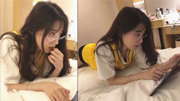 投稿眼镜前女友果然戴眼镜的都非常骚气