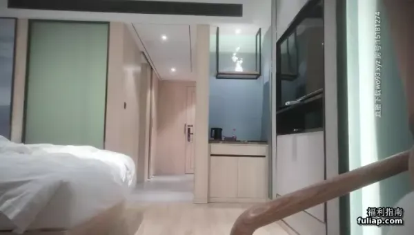 网约兼职大学生外围美女 性感很活泼 娇小身材轻易能抱起 扶着屁股一顿猛插舒服