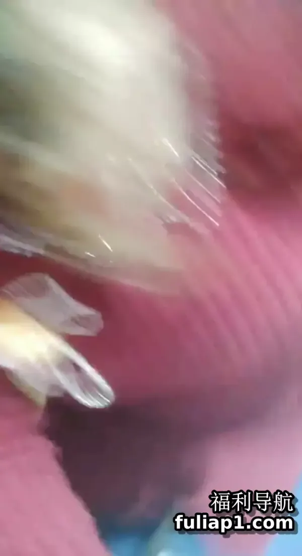 宾馆淫乱4P现在粉丝的福利真不错礼物刷的多可以约炮女主播啪啪对白精彩