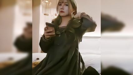 小宝寻花 - 约了个双马尾萌妹子，穿上女仆装舌吻摸奶调情骑坐后入猛操