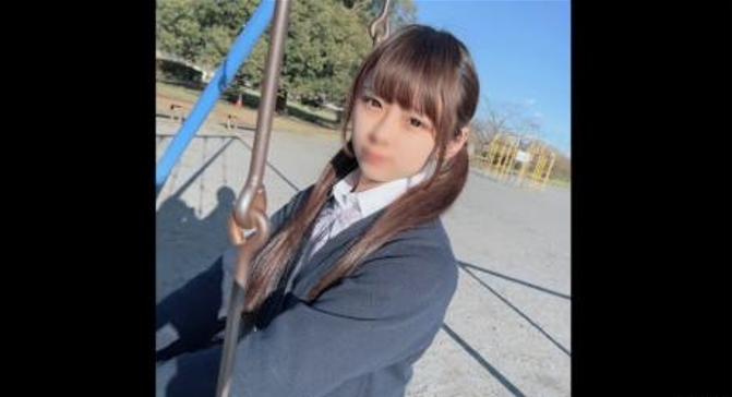 FC2 PPV-4472628 生活自由自在可愛女學生，被連續內射兩次而有了滿滿的背德感