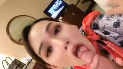 TS气质美人 极品黑丝伪娘展示极致的口活，菊花被鸡巴大力爆操肛交