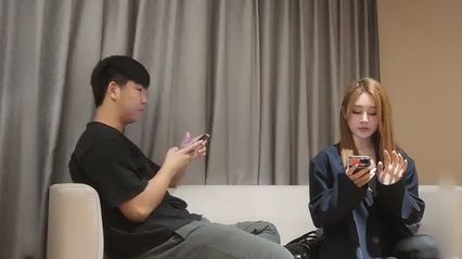 小宝探花 约啪瑜伽俱乐部美女学员 上位骑乘插入鸡巴 撅起蜜桃屯后入抽插狠狠撞击 实在是舒畅