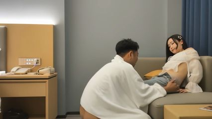 极品探花 约啪极品黑丝性感女郎，主动深喉口交吃鸡巴 上位骑乘式插入 压身下后入狠狠抽插撞击极品美臀