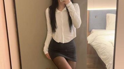 上海街舞老师 娜娜 被绿帽老公拱手送人 老婆被大鸡巴狠狠抽插骚逼狂操全过程私拍视频外流泄密