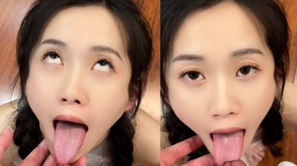 调教发骚的母狗 深喉口交舔舐鸡巴 翻白眼的淫荡姿态 滴蜡滴在骚逼上 求着爸爸干死她 主动骑乘摩擦骚逼插入