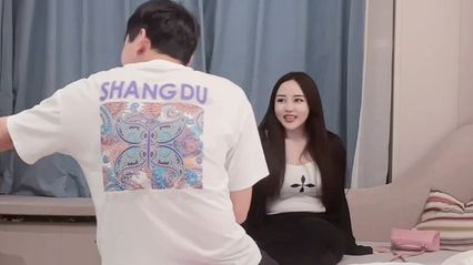 杏吧探花 约啪极品巨乳留学生，69姿势深喉口交 被抬起双腿抽插 后入冲刺抽插狂操到呻吟叫喊