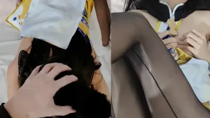 黑丝福利姬 爱万雄雄 金主定制福利 跪姿深喉口交吞吐直接后入抽插骚逼