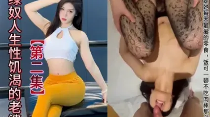 抖阴风 绿帽老公的饥渴老婆分享给兄弟一起3P享用，床上边被鸡巴插入骚逼 嘴也被鸡巴填满