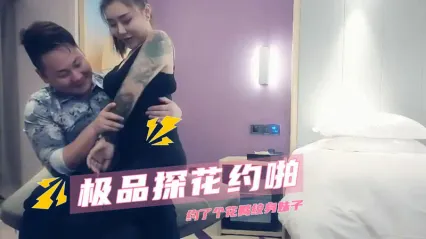 赵总探花 约啪巨乳花臂御姐 积极深喉口交吃鸡 抬腿双腿粗暴抽插 后入式操到美女都高潮腿软了