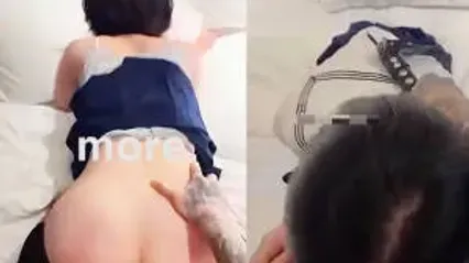 约炮调教大神 Dogking 调教床上JK骚货小母狗 边后入边拍打屁股都红肿了 按压头深喉口交吃鸡