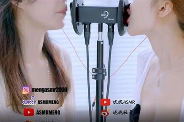 ASMR双人舔耳_小萌_喘息_口腔音_舔耳_弹舌音 全集