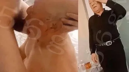 恋老男同约炮大叔肛交裤子没脱就口鸡巴 全集