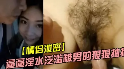 情侣泄密漂亮长发气质美女第一次和男友酒店开房腼腆害羞想要又不好意思说逼逼淫水泛滥被男的狠狠抽插好像干哭了 全集