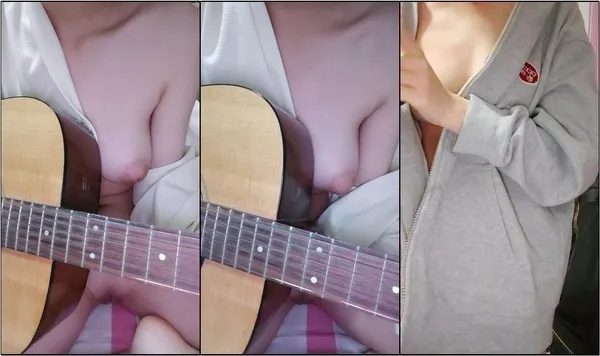 才艺美少女！露美乳边弹吉他边唱！顶级身材细腰大奶,一线天无毛馒头穴,超粉嫩极度诱惑
