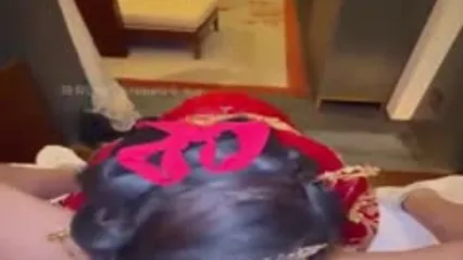 会喷⽔的亲姐姐武侠柔情版这个版本的姐姐迷死⼈了姐姐汉服⽓息让我看的鸡巴棒硬⼦宫强烈收缩⼀插⼀喷⽔是真多