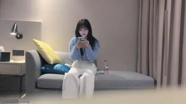 第一场高颜值小嫩妹