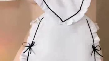 极品尤物网红女神！难得全身粉嫩！微毛小穴超粉，扒开嫩穴特写，娇喘呻吟，极度诱惑 Cover