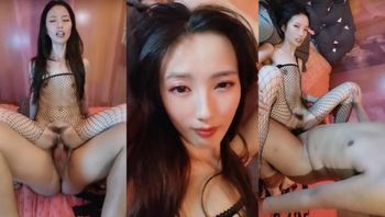 绝色佳人网袜妹直播，榨干炮友 Cover