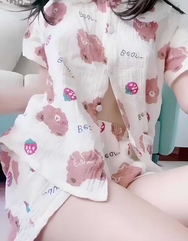 美穴已被玩坏封山之作 吸吮道具嫩穴不断呼吸张合潮吹连连泥泞下体