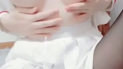 Twitter OnlyFans Girl Xiao Qingming Twitter Leak: High-Appearance Value, Face Revealed, Extreme Long Legs in Black Stockings Seduction, Close-Up Face Reveal, Natural Pink and Tender Virgin Pussy Masturbation Cover