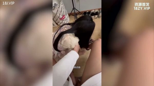 洛丽塔小萝莉，反差调教口交青涩疯狂啪啪