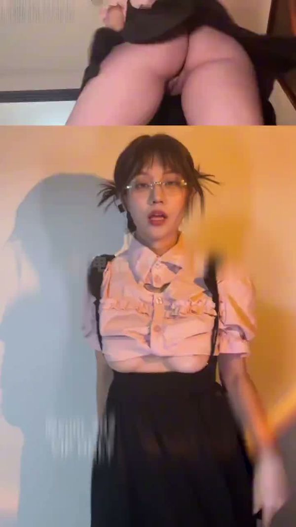 福利姬双视角大秀骚舞
