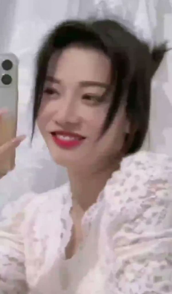 小姨子主动上位骑乘