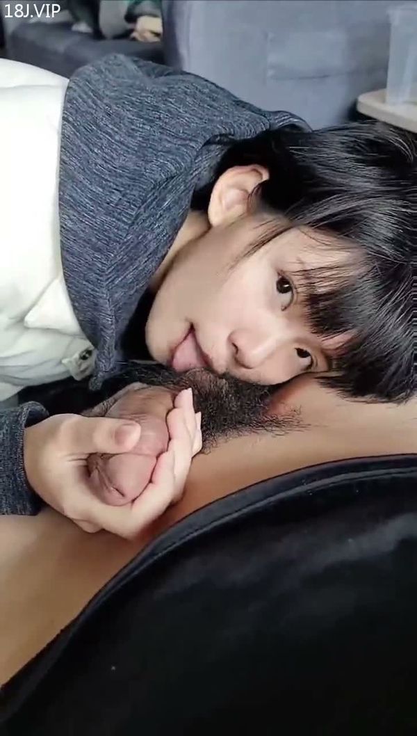 苹果手机搞定的清纯学生