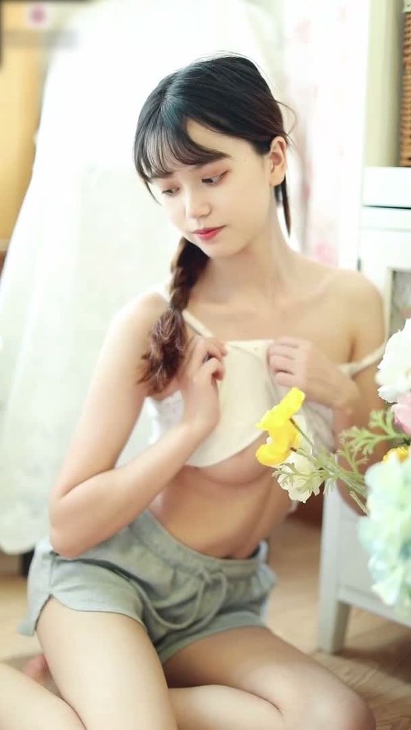 清纯正妹高清写真