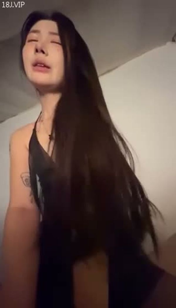 屌太大把人搞哭了
