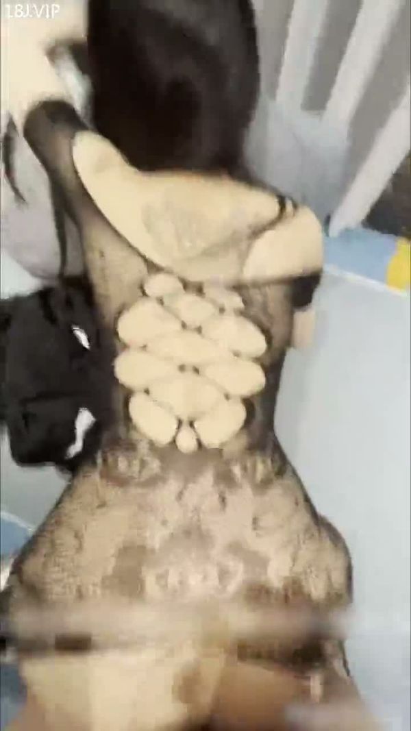 极品身材反差小狗