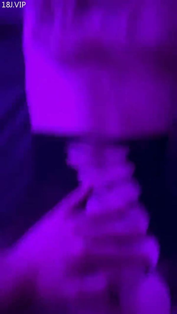 终于把我女神睡了