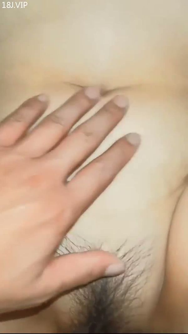 小逼紧的都拿不出来
