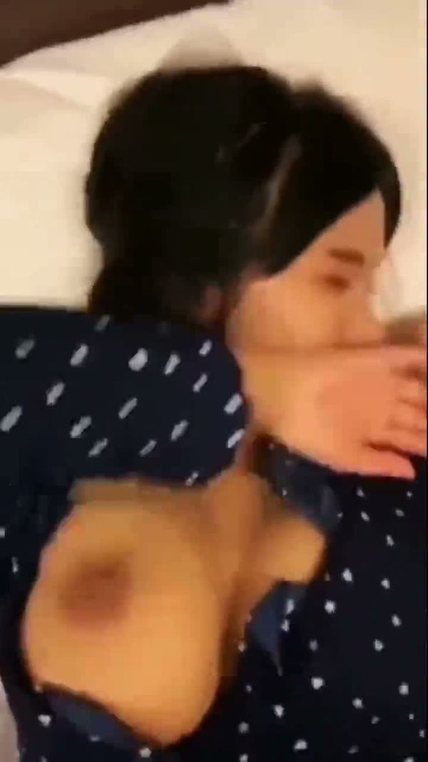 约炮大胸母狗