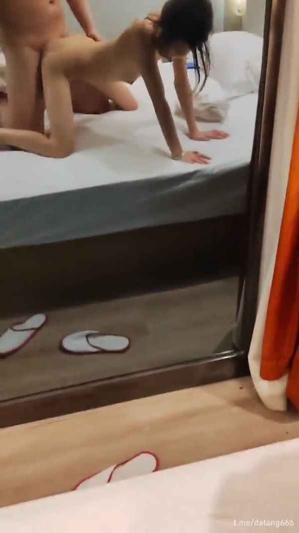 快把母狗操哭了
